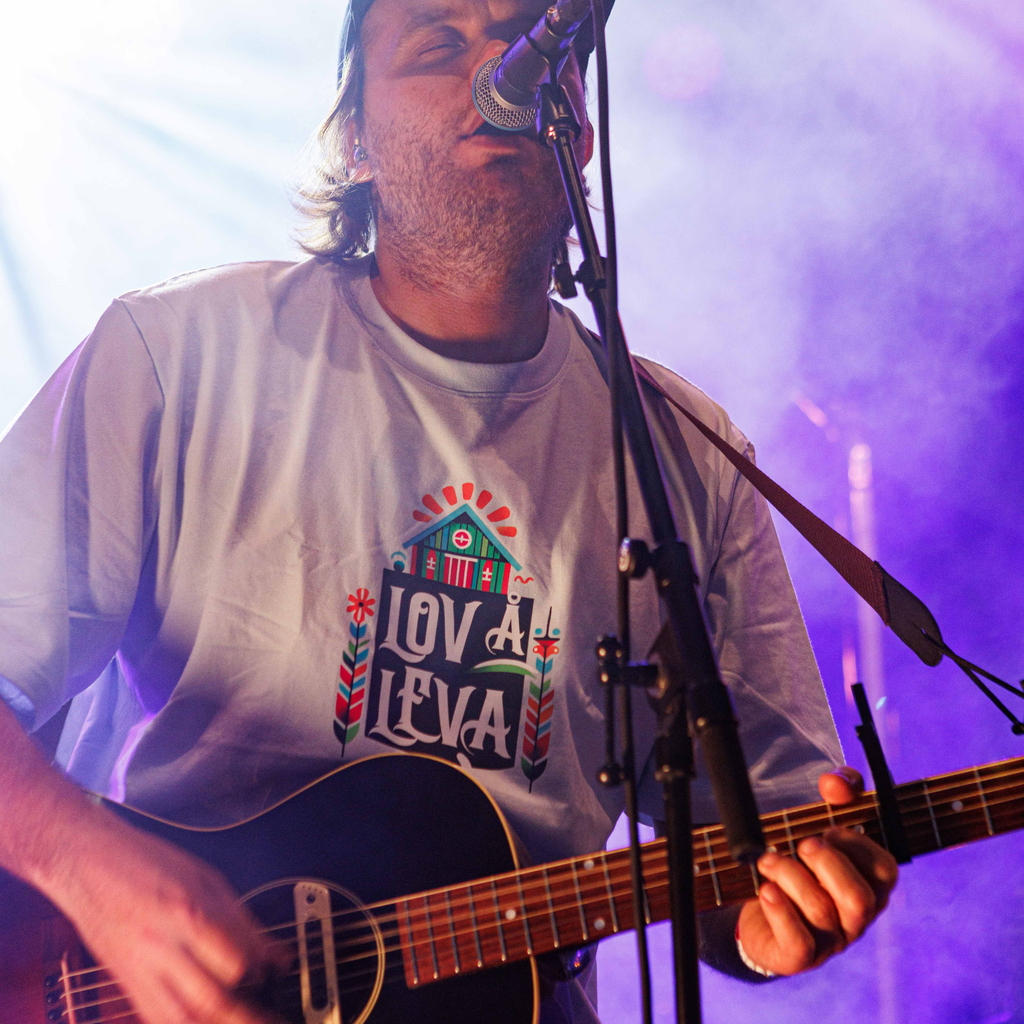 T-Shirt - Lov å Leva