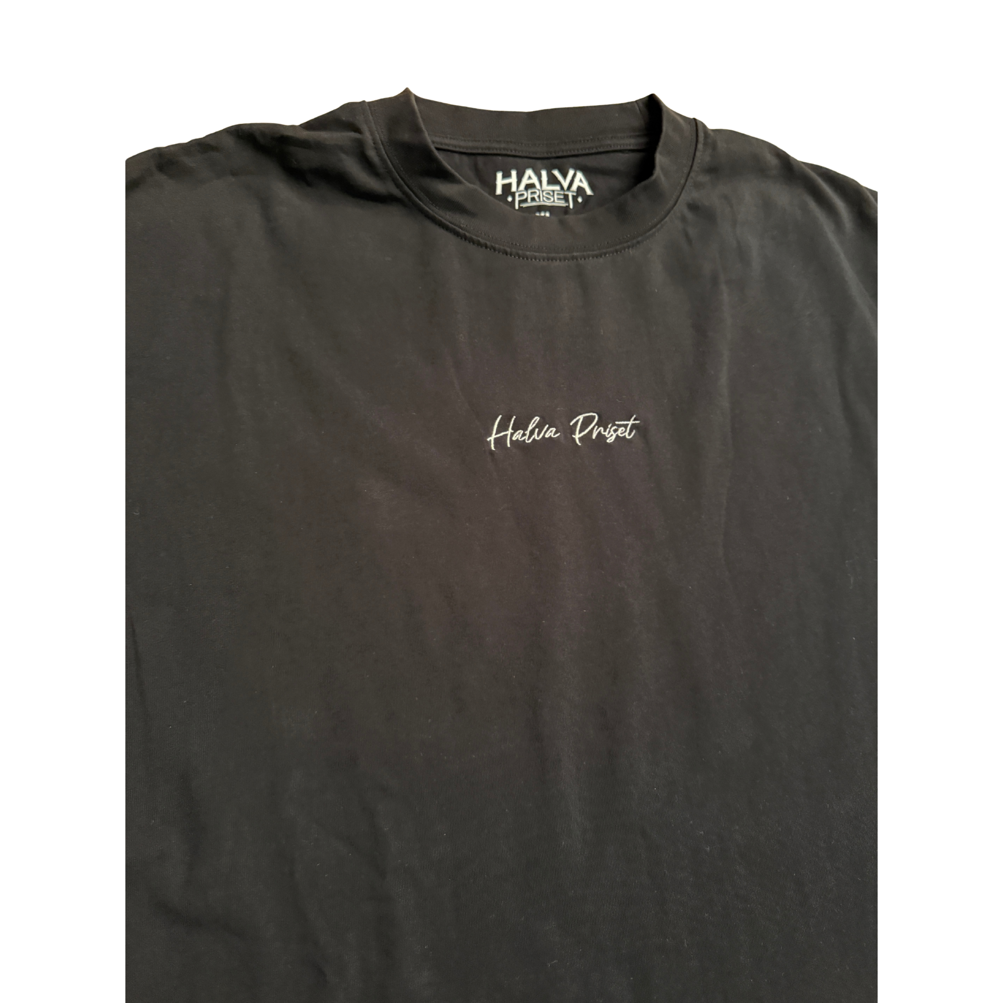 Svart T-shirt - Brodert